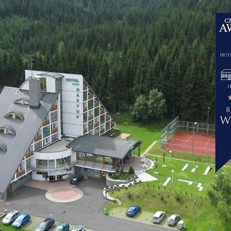 Hotel Nastup Loucna pod Klinovcem Ngoại thất bức ảnh
