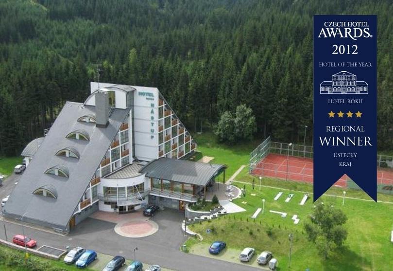 Hotel Nastup Loucna pod Klinovcem Ngoại thất bức ảnh